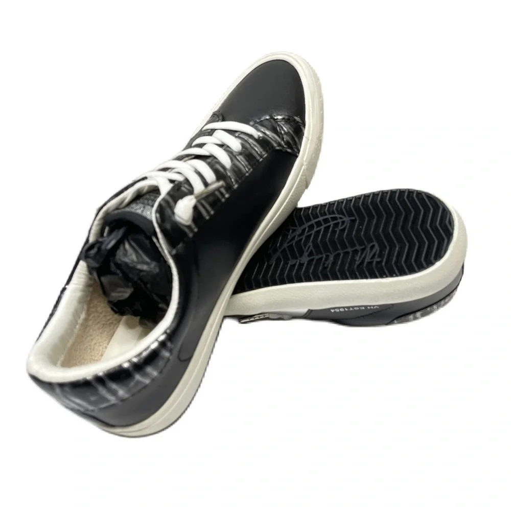 Vintage Havana Dina Lace Up white pewter Sneakers Size 8.5 New in Box